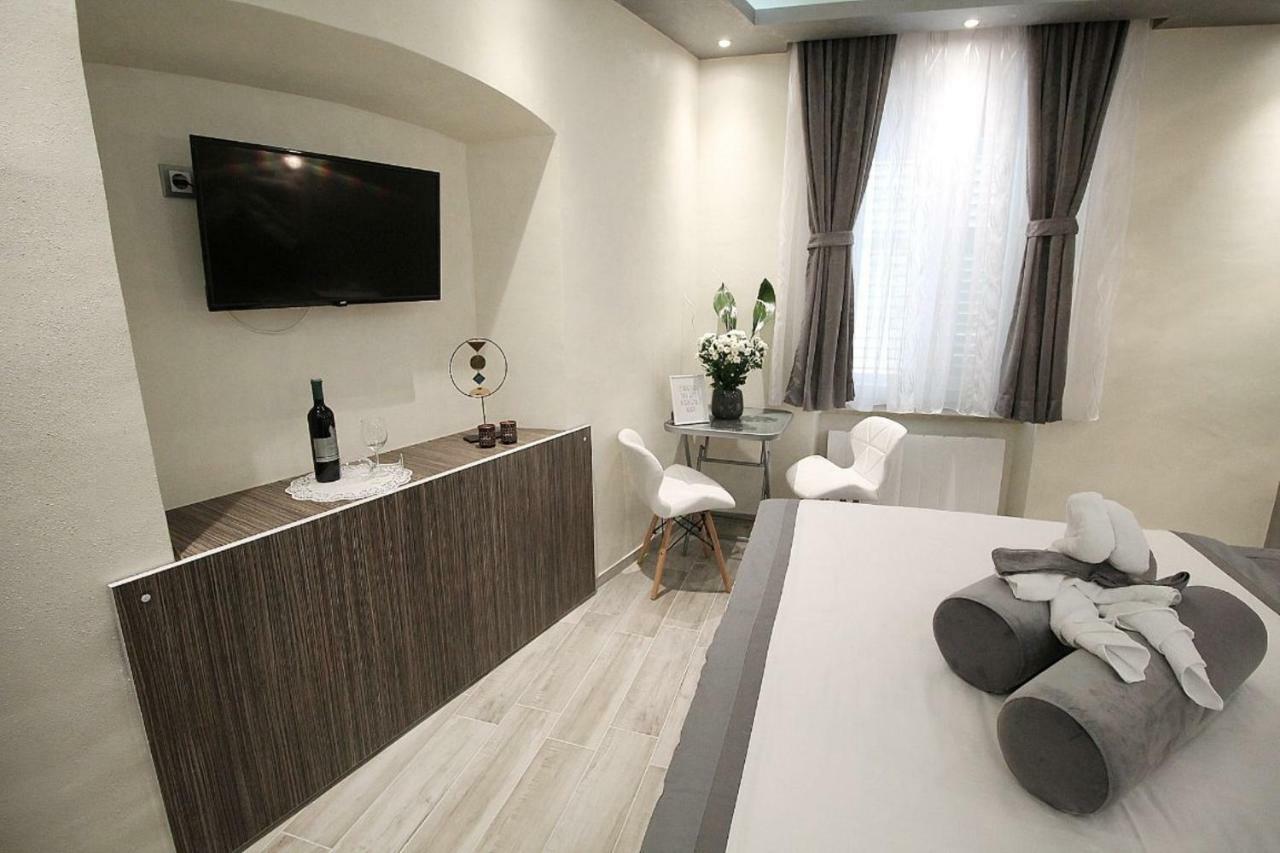 Sette Stanze Otel Poreč Dış mekan fotoğraf