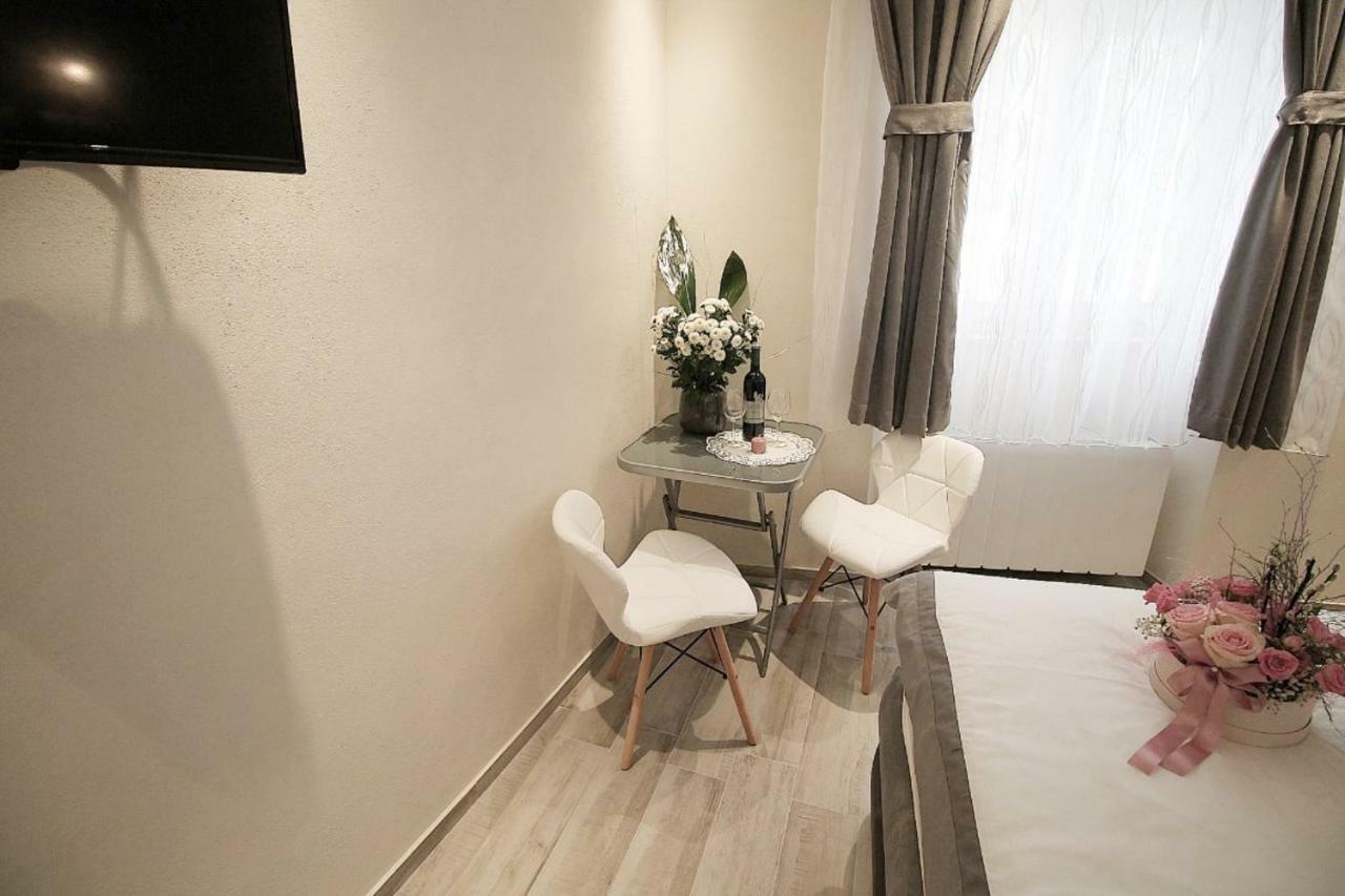 Sette Stanze Otel Poreč Dış mekan fotoğraf