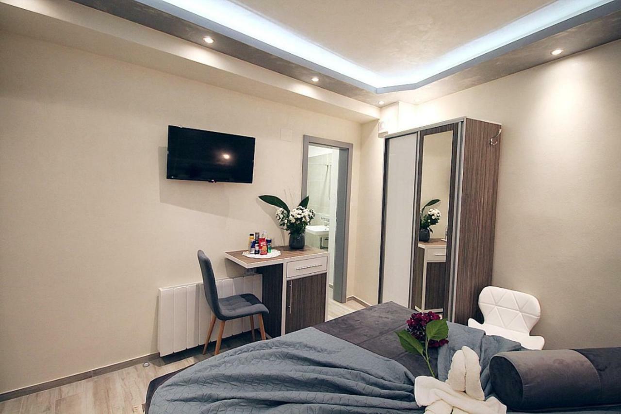 Sette Stanze Otel Poreč Dış mekan fotoğraf