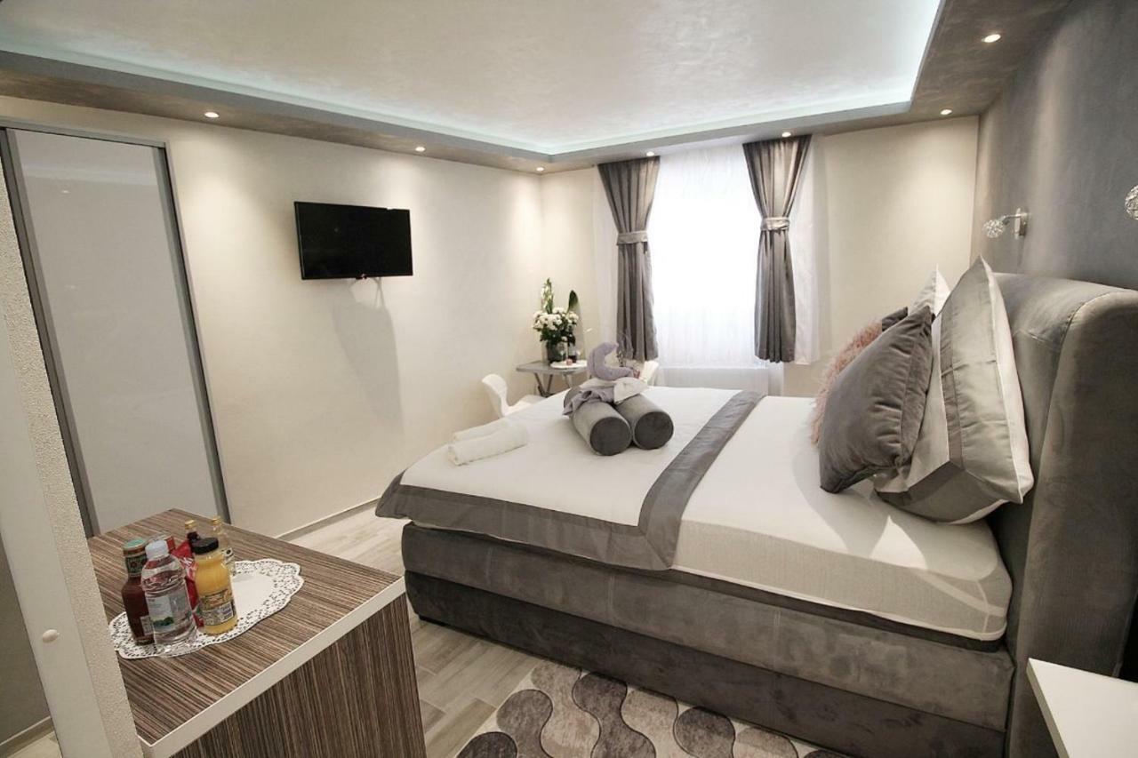 Sette Stanze Otel Poreč Dış mekan fotoğraf
